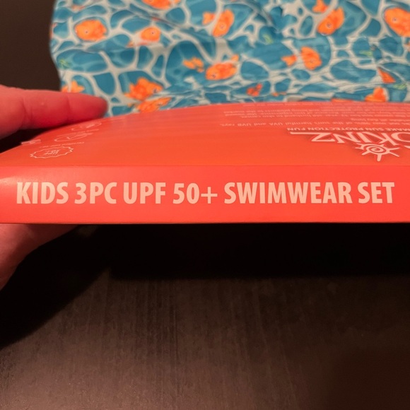 Kids 3PC Swimming Set with reversible Hat, UPF 50+ NWT Blue Summer Beach Pool - Picture 8 of 9